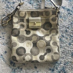 Crossbody bag